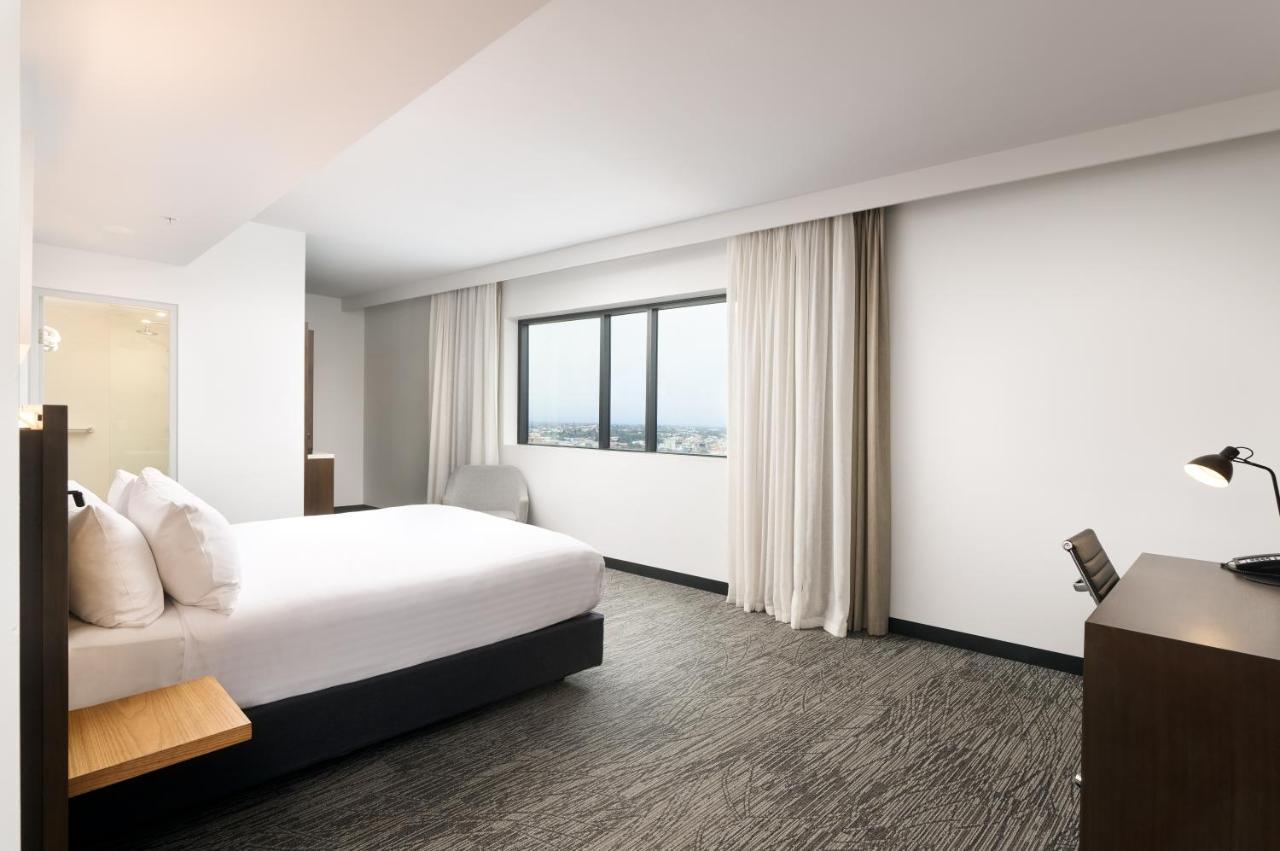 Holiday Inn West Perth By Ihg Exterior foto